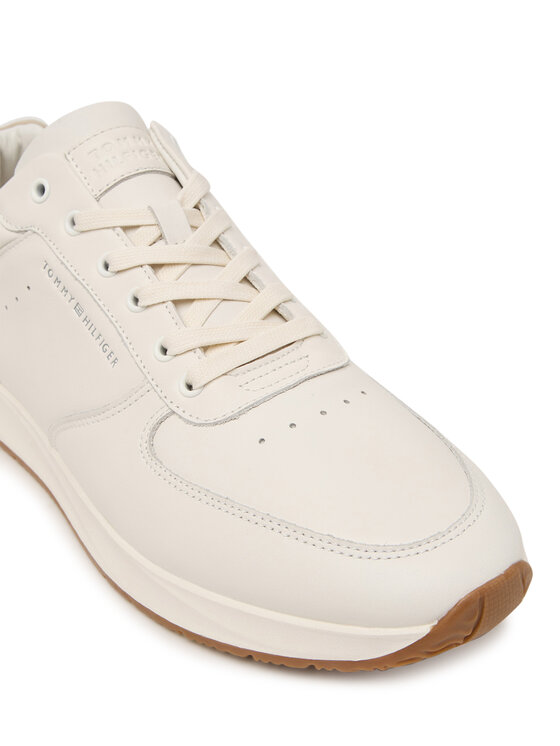 Tommy Hilfiger Tommy Hilfiger Laisvalaikio batai Newport Lth FM0FM05871 Balta