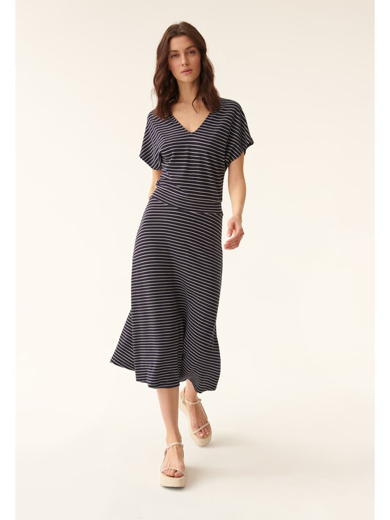 TATUUM TATUUM Sukienka dzianinowa AVANA Kolorowy Flare Fit