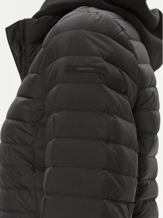 Calvin Klein Calvin Klein Prechodná bunda Packable Super Lw Padded Jacket K20K206326 Čierna Slim Fit