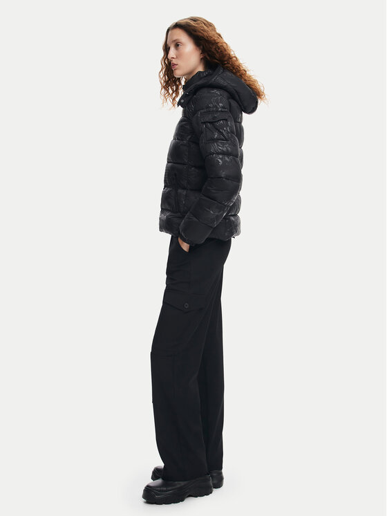 Desigual Desigual Зимно яке Drammen 24WWEWBM Черен Regular Fit