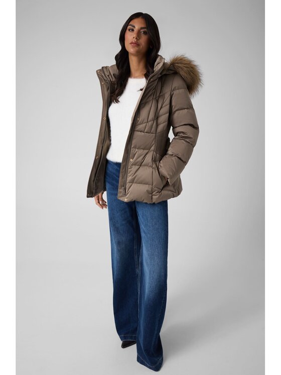 Guess Guess Преходно яке 184647 Кафяв Classic Fit