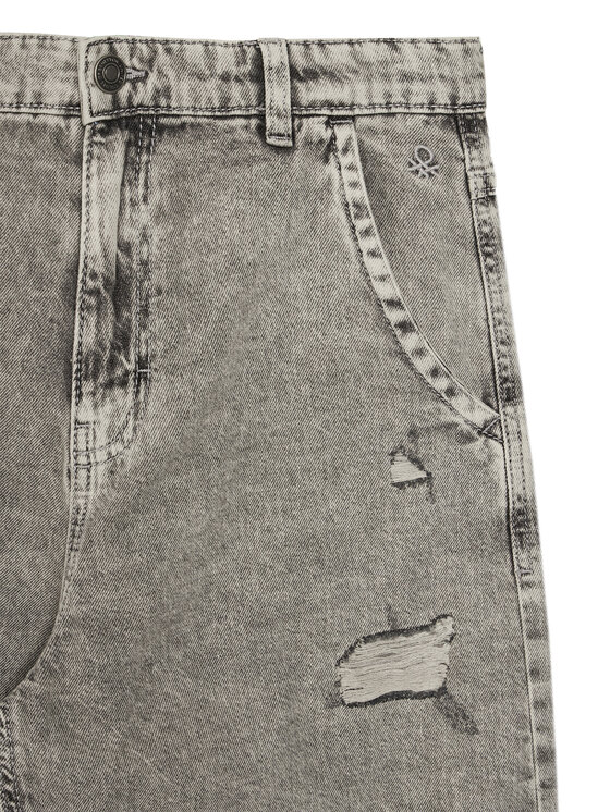 United Colors Of Benetton United Colors Of Benetton Jeans kratke hlače 4AD7C9045 Siva Regular Fit
