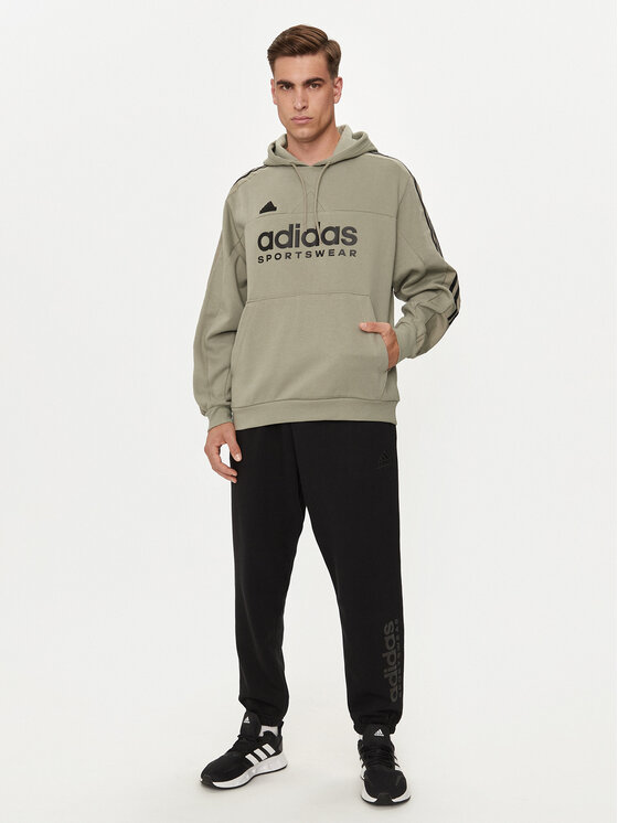 adidas adidas Majica dugih rukava House of Tiro IV8125 Zelena Relaxed Fit