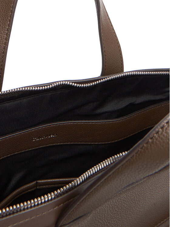 Calvin Klein Calvin Klein Geantă pentru laptop Micro Pebble Slim Briefcase 36 LV04D3012G Maro