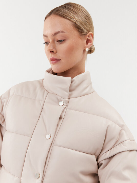 Guess Guess Geacă de iarnă Ivana W3BL12 WFSP0 Bej Regular Fit