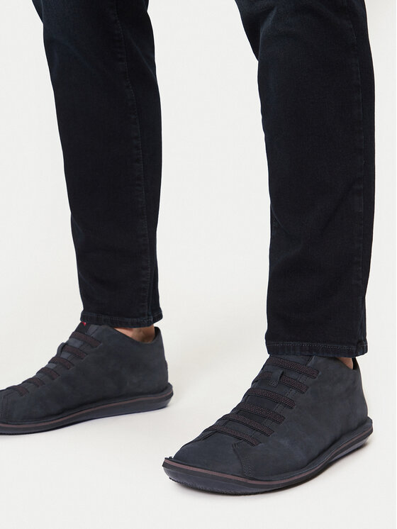 Camper Camper Gležnjarji Beetle 36678-083 Črna