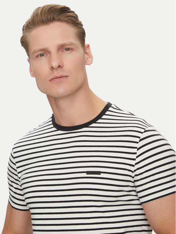 Calvin Klein Calvin Klein T-shirt K10K114177 Nero Slim Fit