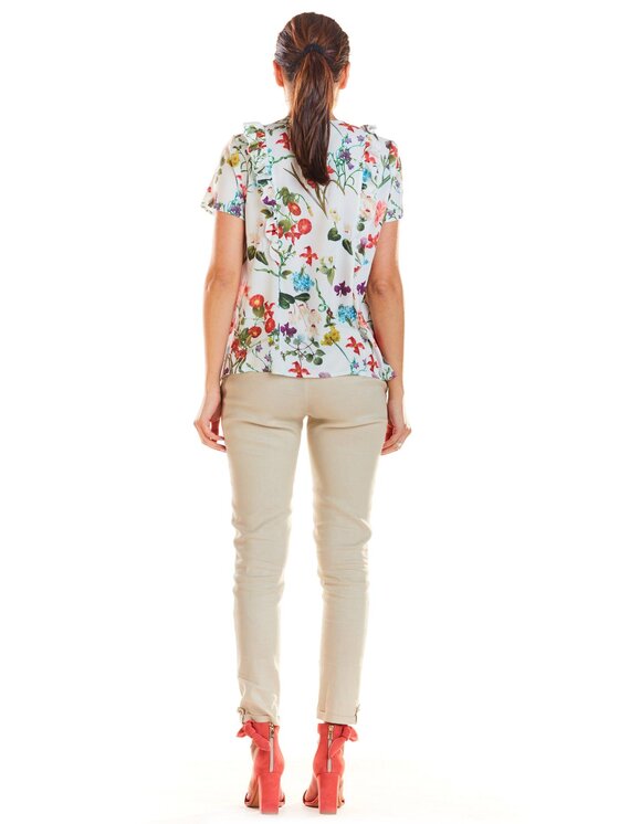 Infinite You Infinite You Bluzka M198 Écru Basic Fit