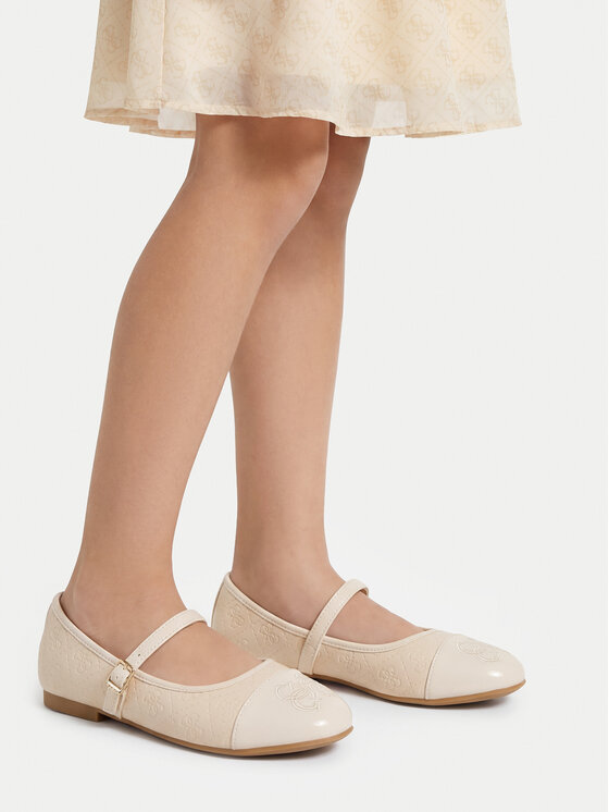 Guess Guess Ballerinas CEO-CS6666-03 Beige