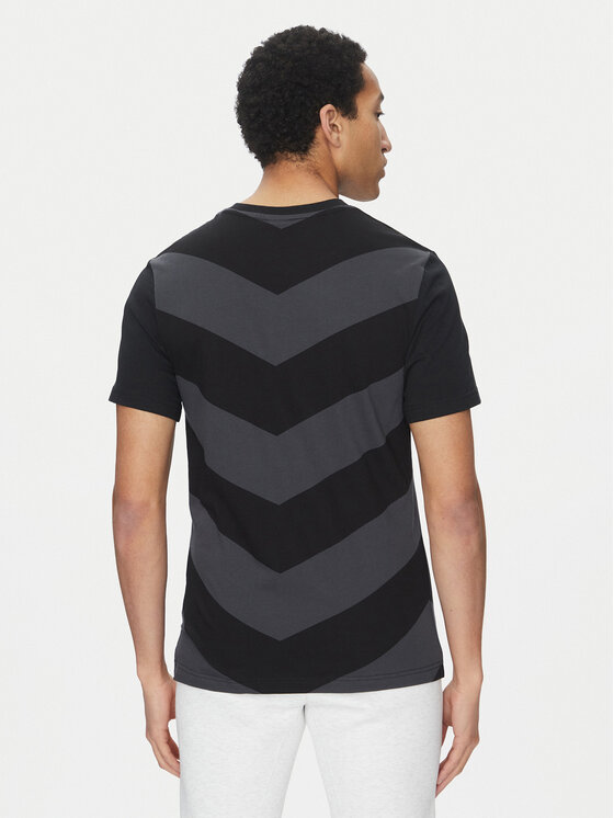 Nike Nike Тишърт HF5526 010 Черен Regular Fit