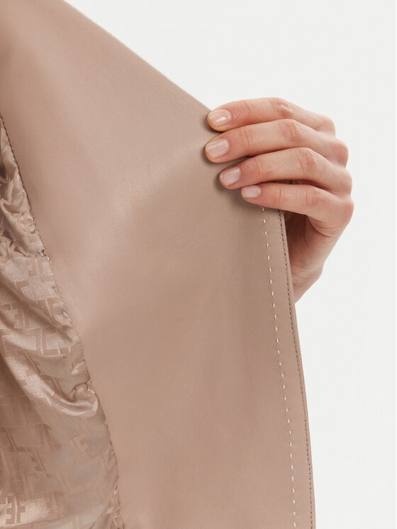 Elisabetta Franchi Elisabetta Franchi Giacca di pelle GD-47Z-51E2-V1200 Beige Regular Fit