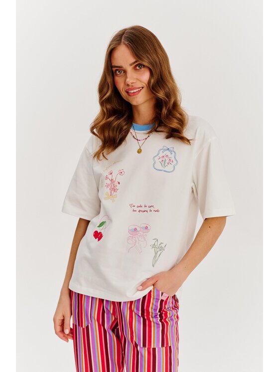 NAOKO NAOKO T-Shirt Softly Strong Bílá Regular Fit
