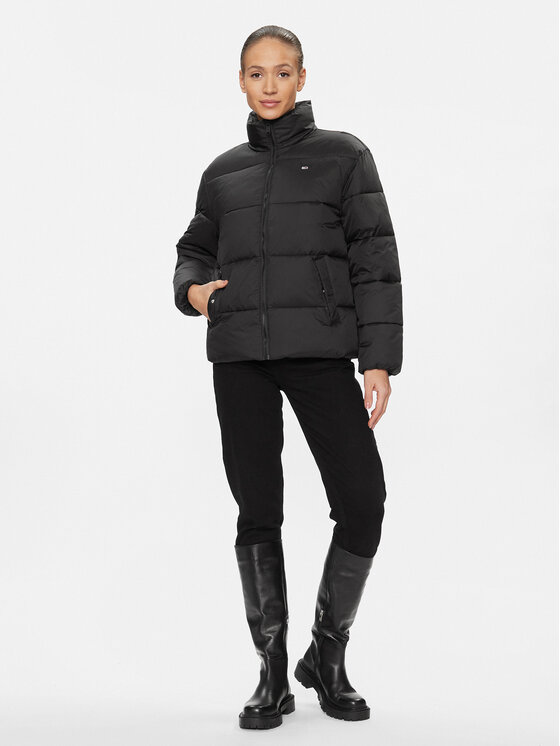 Tommy Jeans Tommy Jeans Zimní bunda DW0DW15963 Černá Regular Fit