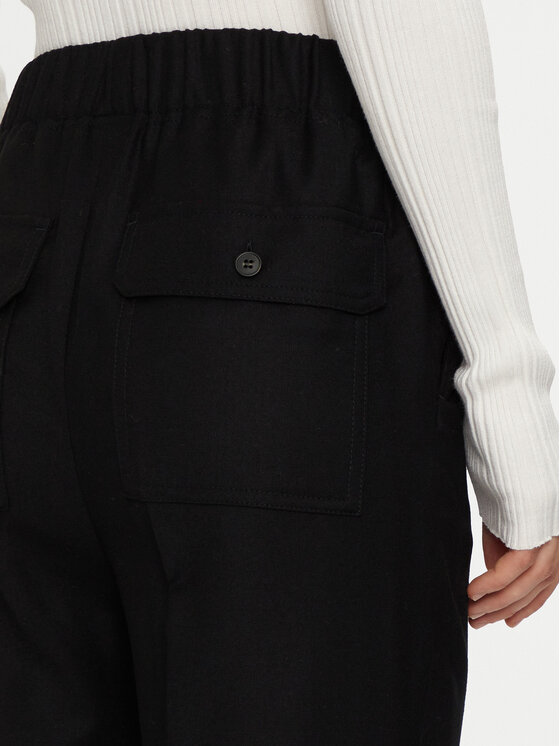 Weekend Max Mara Weekend Max Mara Παντελόνι υφασμάτινο Hateley 2425136052 Μαύρο Regular Fit