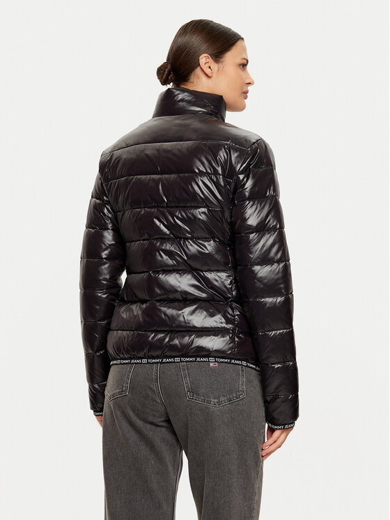 Tommy Jeans Tommy Jeans Zimní bunda Essential DW0DW19312 Černá Regular Fit