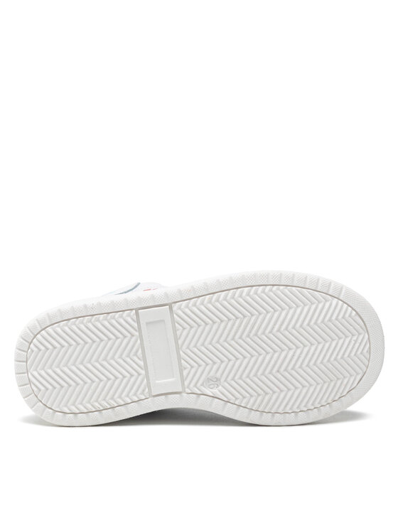 Omenaa Foundation Omenaa Foundation Tossud 04-J1/503T/EOB Valge