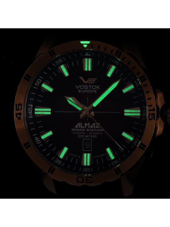 Vostok Europe Vostok Europe Zegarek NH35A-320B679 Czerwony