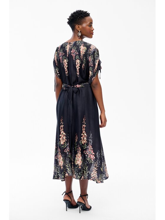 blue shadow blue shadow Sukienka codzienna Gabi Czarny Regular Fit