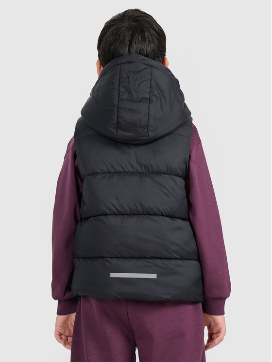 4F 4F Kamizelka OUTERWEAR Czarny Regular Fit