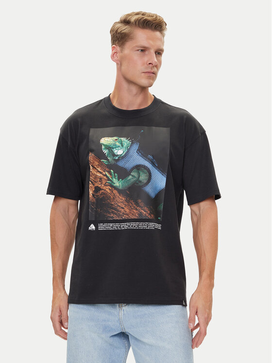 Nike Nike T-särk Acg HJ0889 Must Regular Fit