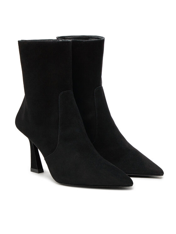 Stuart Weitzman Stuart Weitzman Polokozačky Vinnie Bootie SJ450 Černá