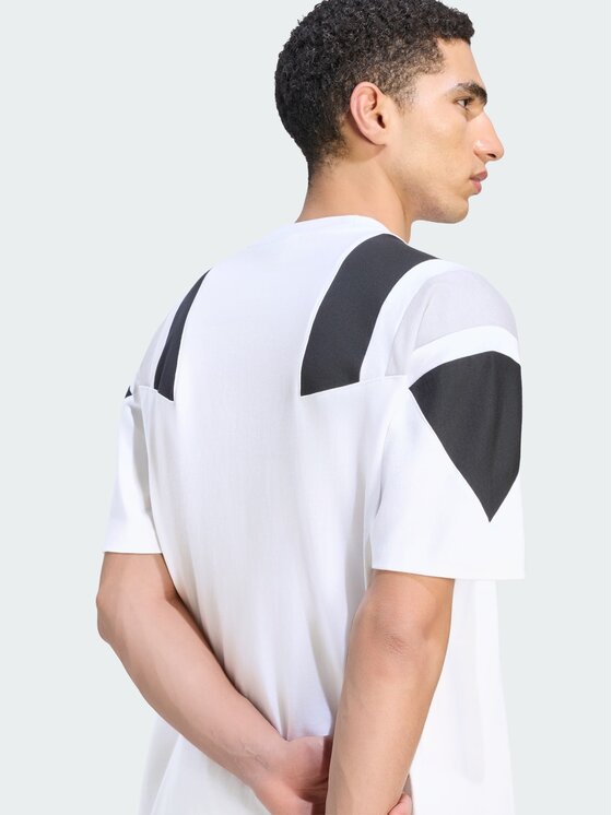 adidas adidas Koszulka techniczna 172264 Biały Loose Fit