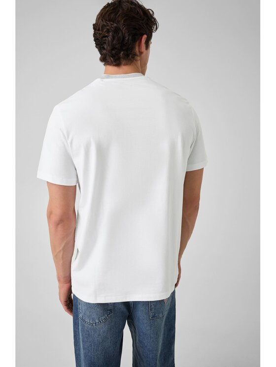 Guess Guess T-Shirt 183290 Bílá Classic Fit