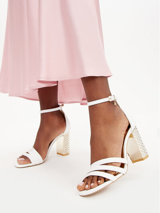 R.Polański R.Polański Sandaalid 0931 Valge