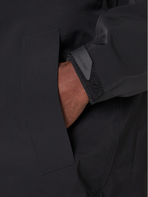Calvin Klein Calvin Klein Cappotto di transizione LV04LD518G Nero Regular Fit