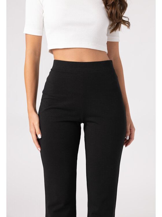 LAURELLA LAURELLA Každodenné šaty LAURELLA 3VA010299 Čierna Regular Fit