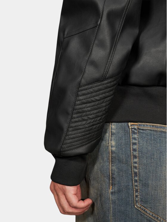 MADE BY SOCIETY MADE BY SOCIETY Kurtka anorak Matt Frame - J17959 Czarny Basic Fit
