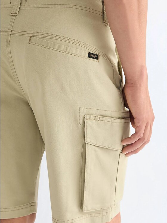 Wrangler Wrangler Szorty materiałowe PK CARGO SHORT Beżowy Straight Fit