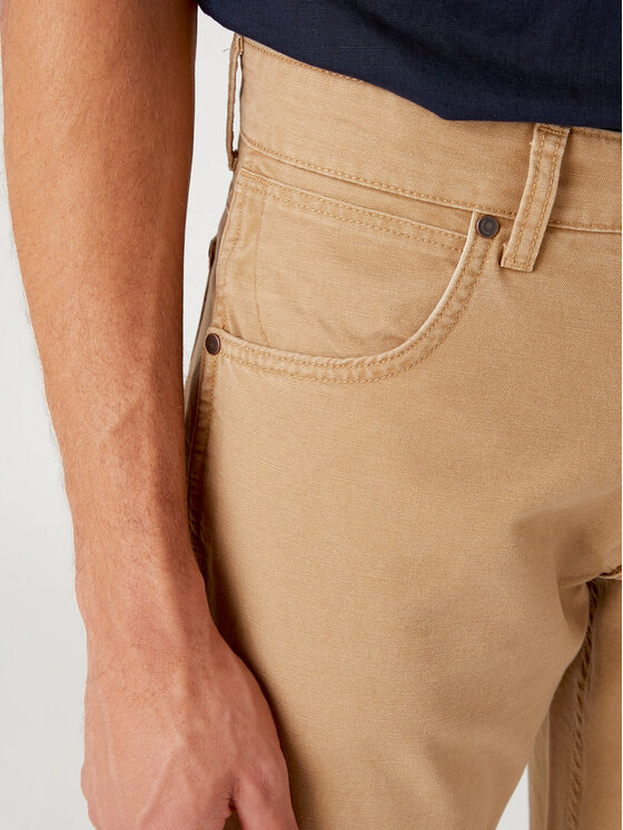 Wrangler Wrangler Medžiaginės kelnės Greensboro W15QDRC20 112334233 Smėlio Straight Leg