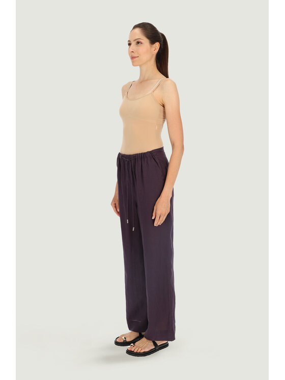 Deni Cler Milano Deni Cler Milano Spodnie materiałowe T-DC-5234-E2-60-68-1 Fioletowy Loose Leg