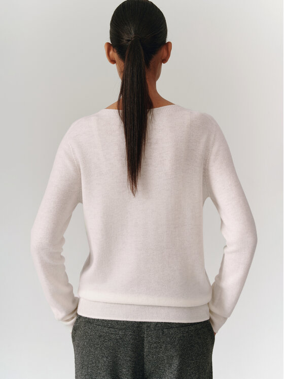 TATUUM TATUUM Sweter ROSSA Kremowy Classic Fit