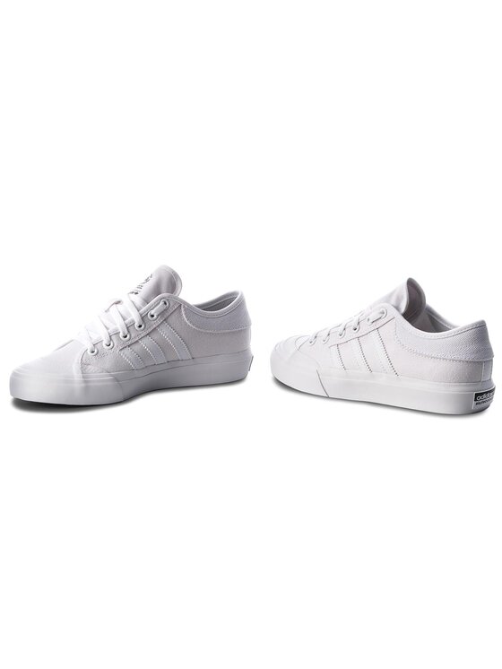 adidas Boty Matchcourt F37382 B l Modivo.cz