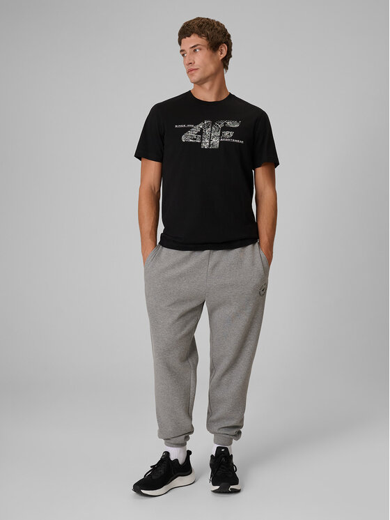 4F 4F T-Shirt CITY Czarny Regular Fit