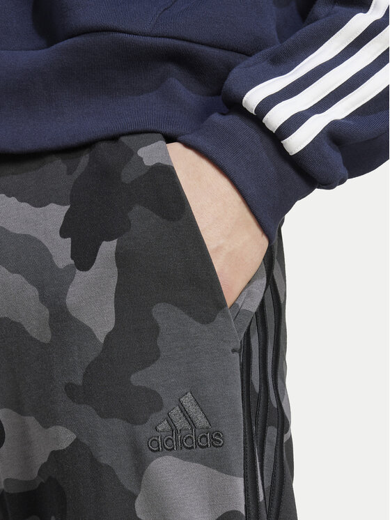 adidas adidas Jogginghose Seasonal Essentials Camouflage IY6636 Grau Regular Fit