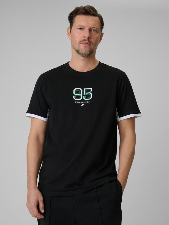 4F 4F T-Shirt SPORTS CLUB Czarny Regular Fit