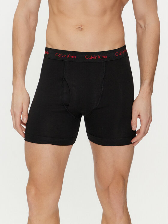Calvin Klein Underwear Calvin Klein Underwear Komplekti kuulub 3 paari boksereid 000NB2616A Must