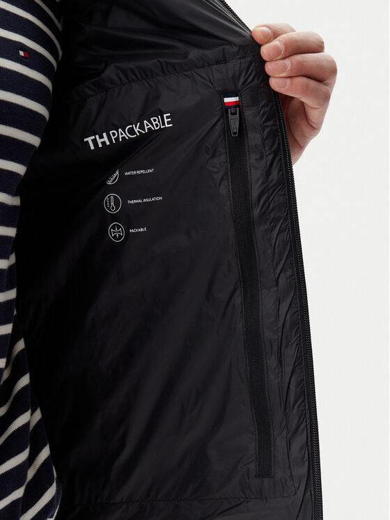 Tommy Hilfiger Tommy Hilfiger Prechodná bunda Core Packable MW0MW39990 Čierna Regular Fit