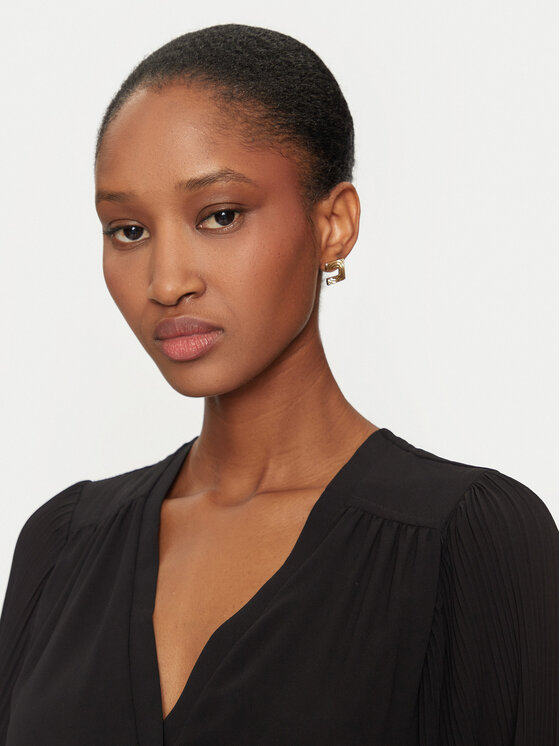 Gina Tricot Gina Tricot Коктейльна сукня 23649 Чорний Regular Fit
