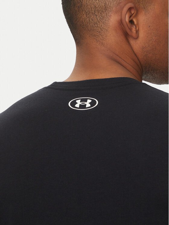 Under Armour Under Armour T-särk Stacked Logo SS 6000211 Must Loose Fit