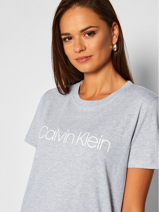 Calvin Klein Calvin Klein T-särk Core Logo K20K202142 Hall Regular Fit