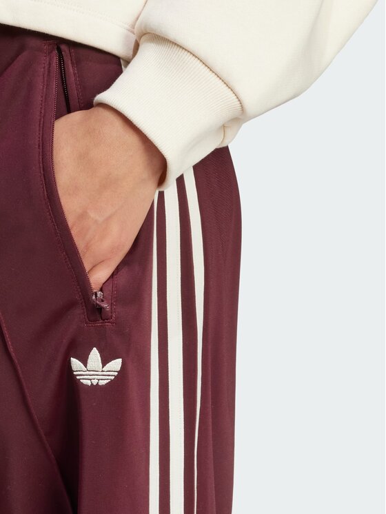 adidas adidas Spodnie dresowe 141427 Czerwony Loose Fit