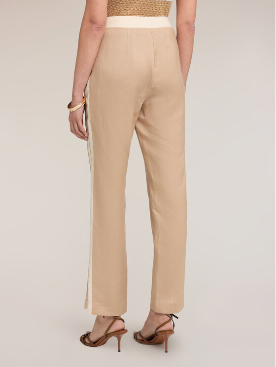 Motivi Motivi Pantaloni di tessuto P097Q004557N0R2 Crema Regular Fit