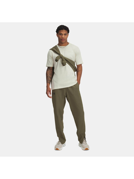 Under Armour Under Armour Spodnie materiałowe UA-1390150-390 Zielony Regular Fit