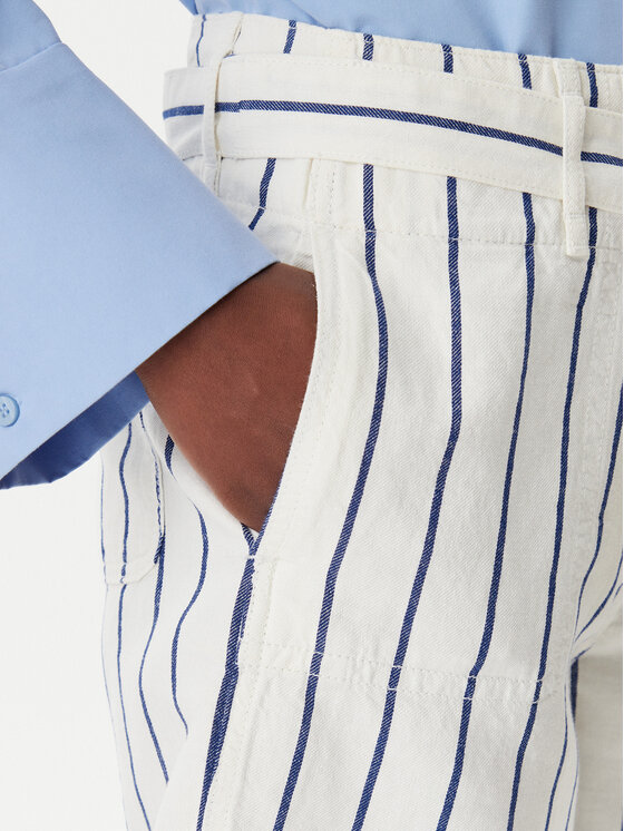 Napapijri Napapijri Szövet rövidnadrág NP0A4IEW89S1 Fehér Regular Fit