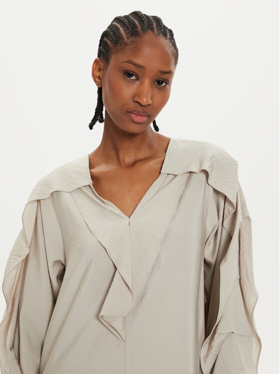 Karen by Simonsen Karen by Simonsen Sukienka koktajlowa Penelope 10105047 Beżowy Loose Fit