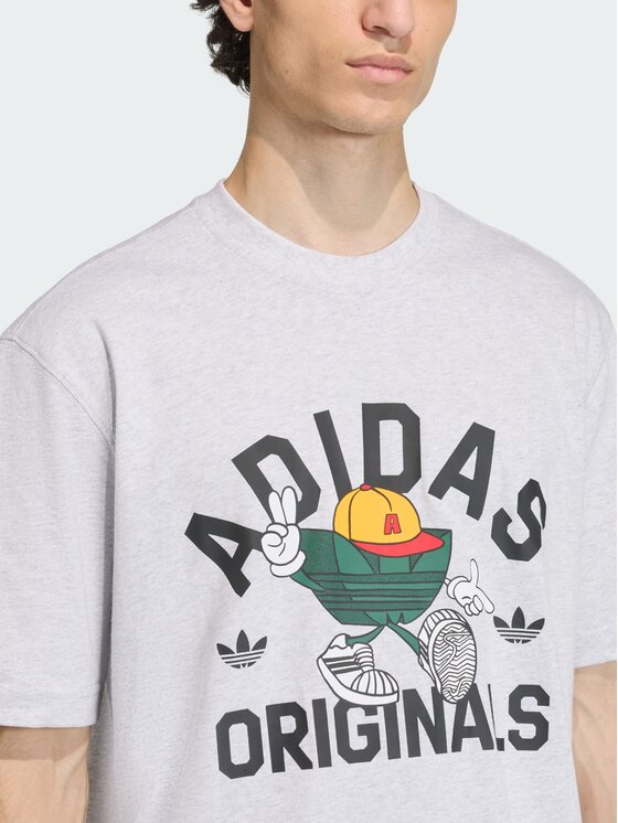adidas adidas T-Shirt TREFOIL SERIES CHARACTER Szary jasny Loose Fit